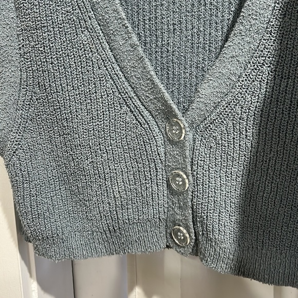 Cropped Collision Sweater Vest - Picture 5 of 5